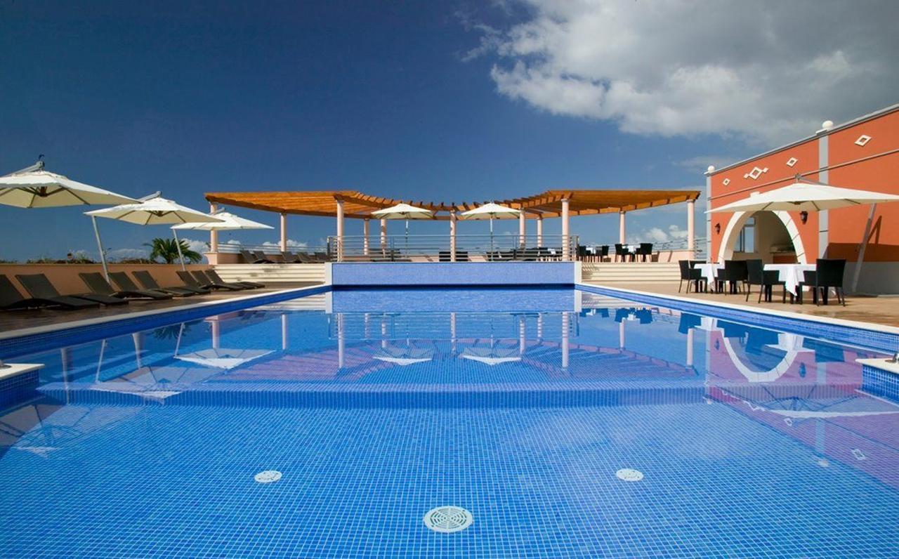 Designed Villa Palheiro Village By Hr Madeira Фуншал Экстерьер фото